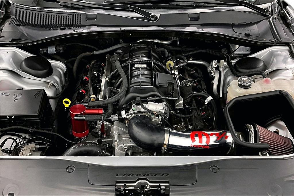 Used 2023 Dodge Charger R/T w/ Navigation & Travel Group image 12