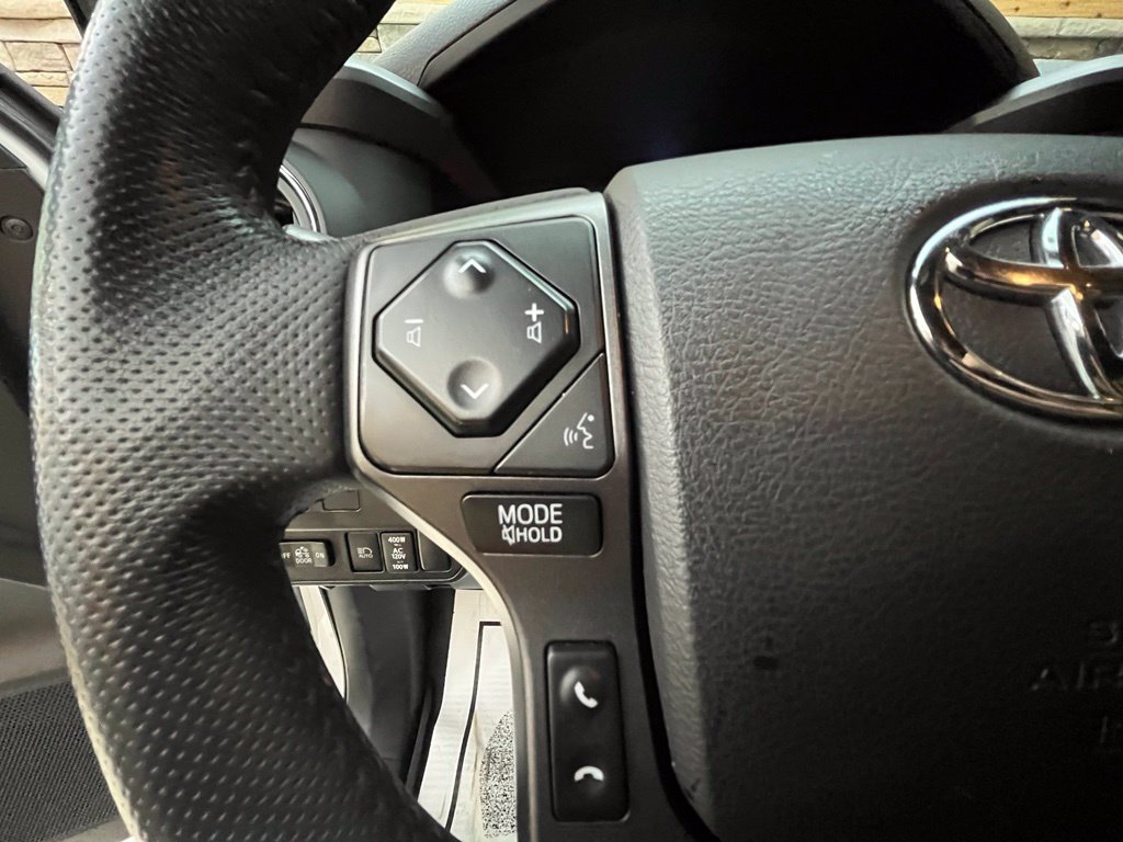 Used 2023 Toyota Tacoma TRD Off-Road AWD/4WD image 47