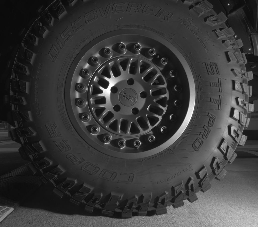 Used 2021 Jeep Gladiator Rubicon AWD/4WD image 13