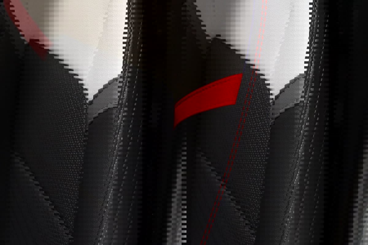 Used 2023 GMC Canyon AT4X image 18