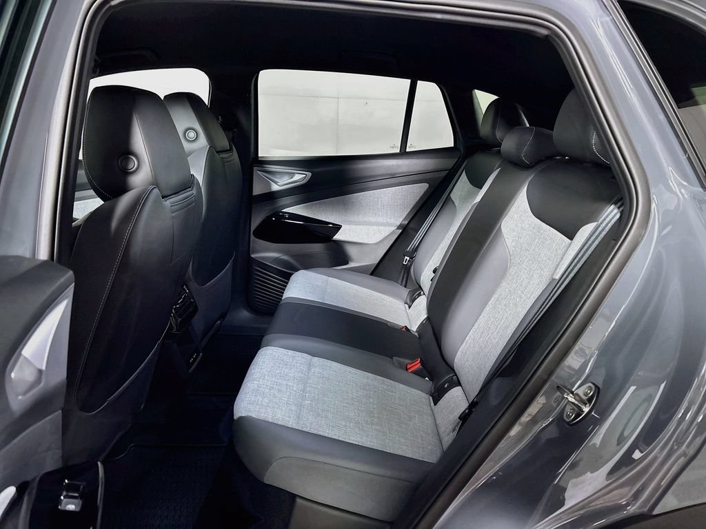 Certified 2026 Volkswagen ID.4 Pro AWD/4WD image 22