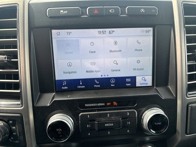 Used 2019 Ford F150 Platinum w/ Equipment Group 701A Luxury image 15