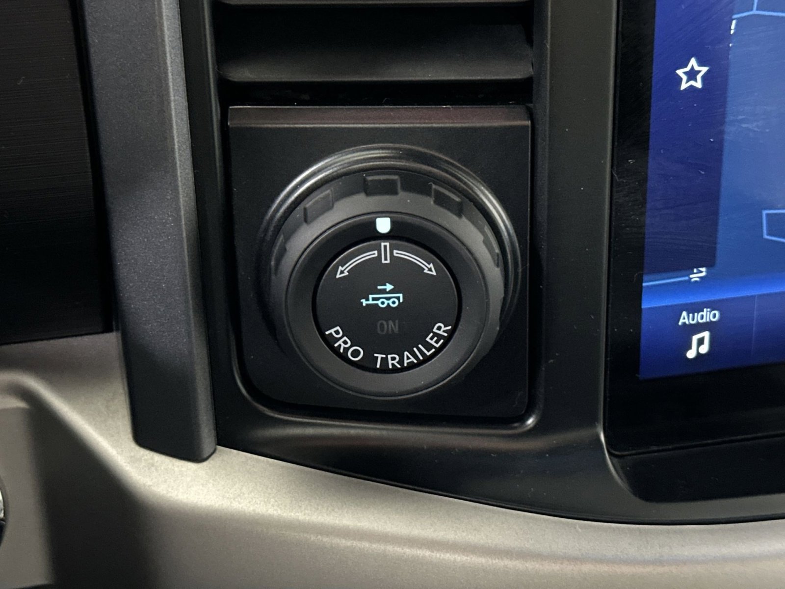 Used 2023 Ford F150 XLT w/ Equipment Group 302A High image 29