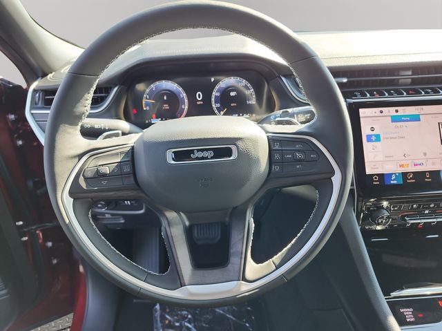 New 2025 Jeep Grand Cherokee Limited image 10