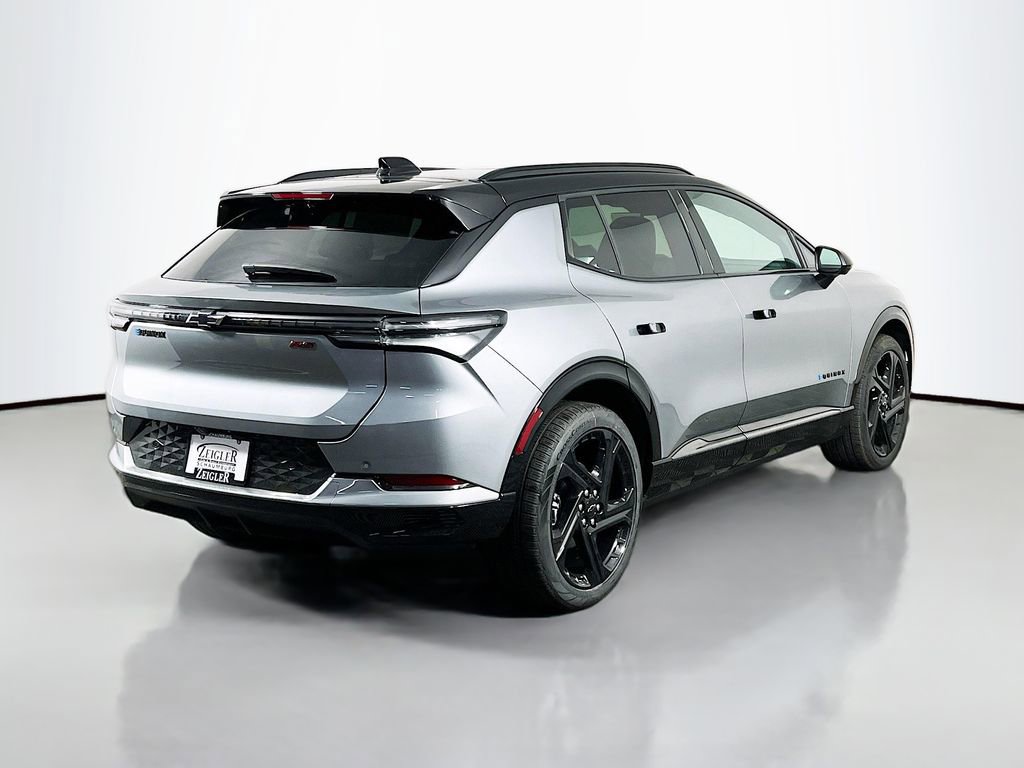 New 2026 Chevrolet Equinox EV RS image 5