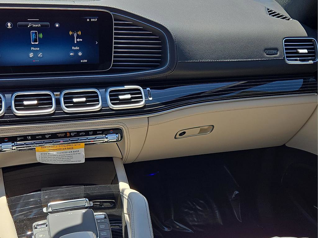 New 2026 Mercedes-Benz GLE 53 AMG 4MATIC Coupe image 15