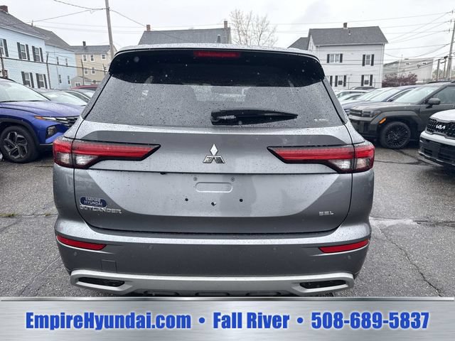 Used 2024 Mitsubishi Outlander SEL Black Edition AWD/4WD image 4