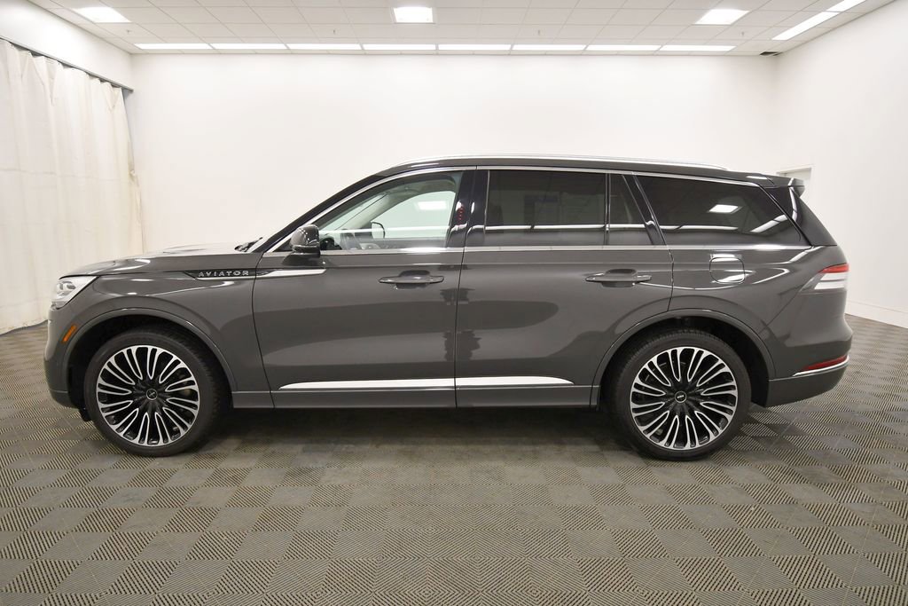 Used 2023 Lincoln Aviator Black Label image 4
