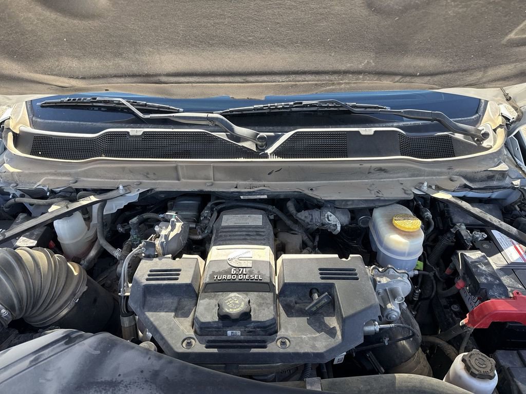 Used 2022 RAM 3500 Limited image 17