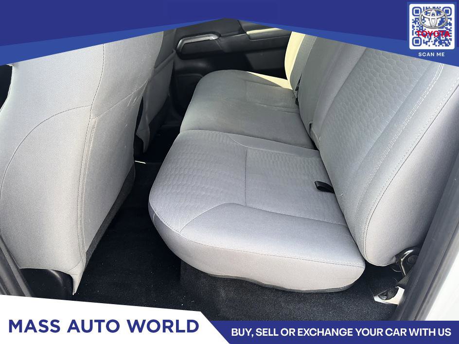 Used 2019 Toyota Tacoma SR5 AWD/4WD image 3