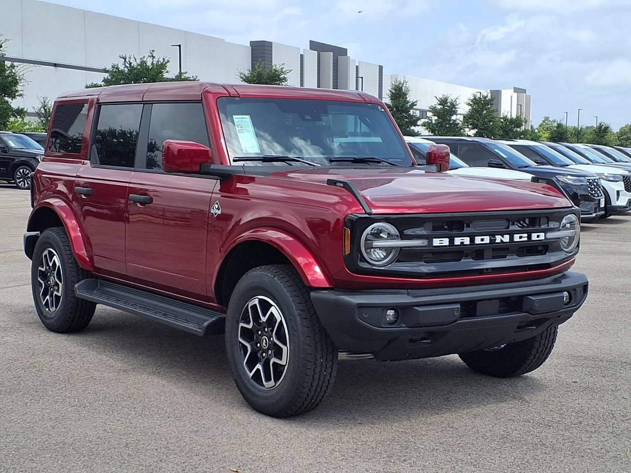New 2026 Ford Bronco Outer Banks AWD/4WD image 3