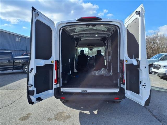 New 2025 Ford Transit 250 148 Medium Roof w/ Load Area Protection Package image 4
