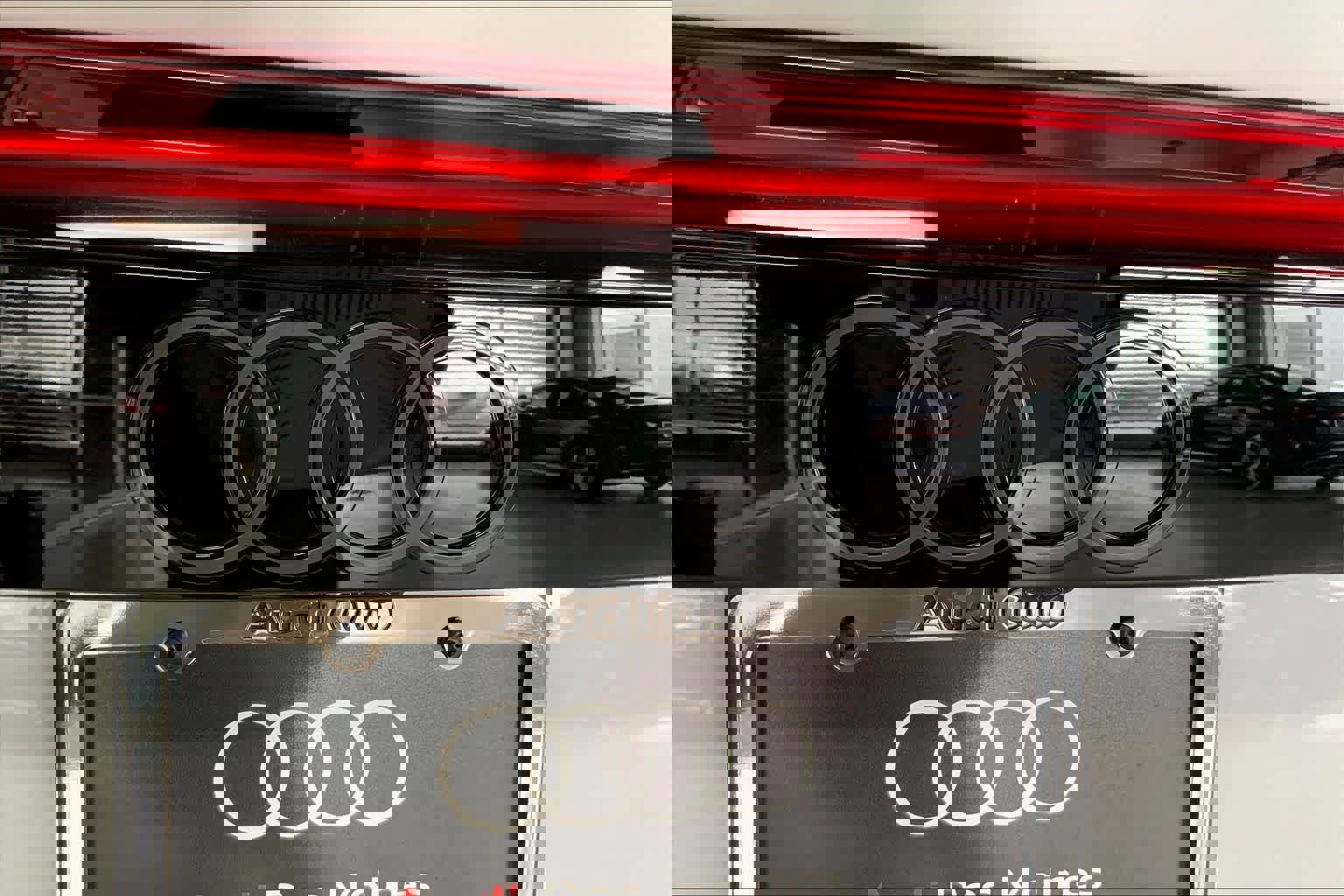 New 2026 Audi Q8 Prestige image 7