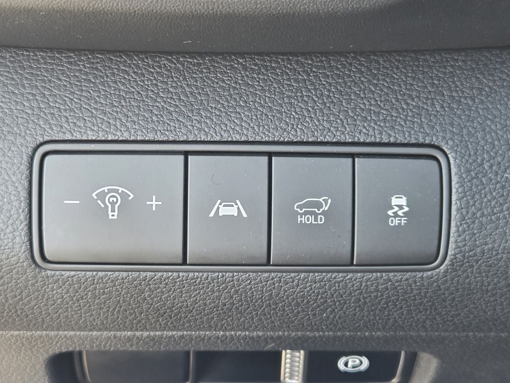 Used 2023 Hyundai Santa Fe SEL FWD image 24