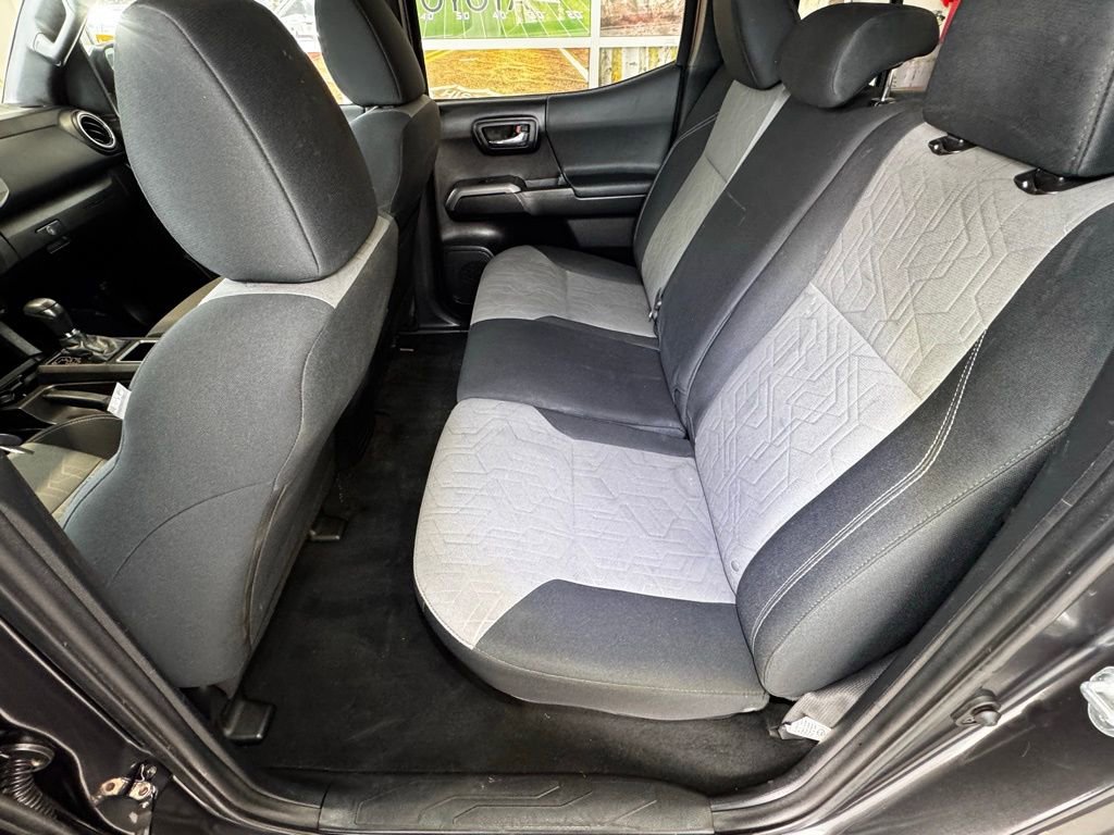 Used 2023 Toyota Tacoma TRD Sport w/ Advanced Technology Package image 46