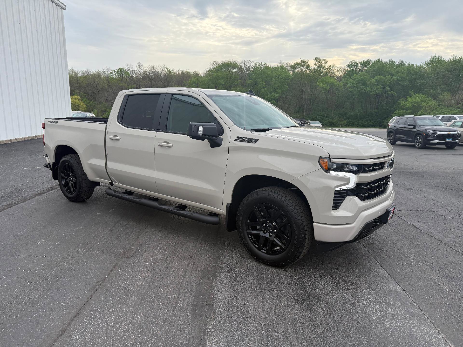 New 2026 Chevrolet Silverado 1500 RST w/ RST All Star Premium Package AWD/4WD image 7