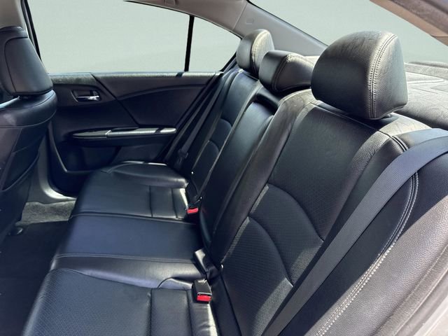Used 2015 Honda Accord EX-L image 43