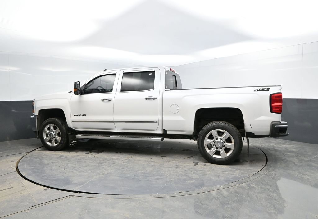 Used 2019 Chevrolet Silverado 2500 LTZ w/ LTZ Plus Package image 5