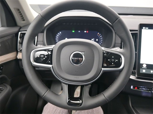 New 2026 Volvo XC90 B6 Plus w/ Protection Package Premier image 24
