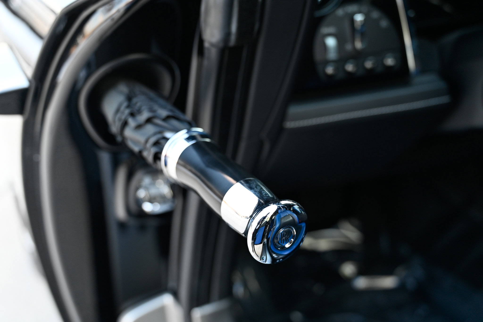 Used 2017 Rolls-Royce Wraith image 30