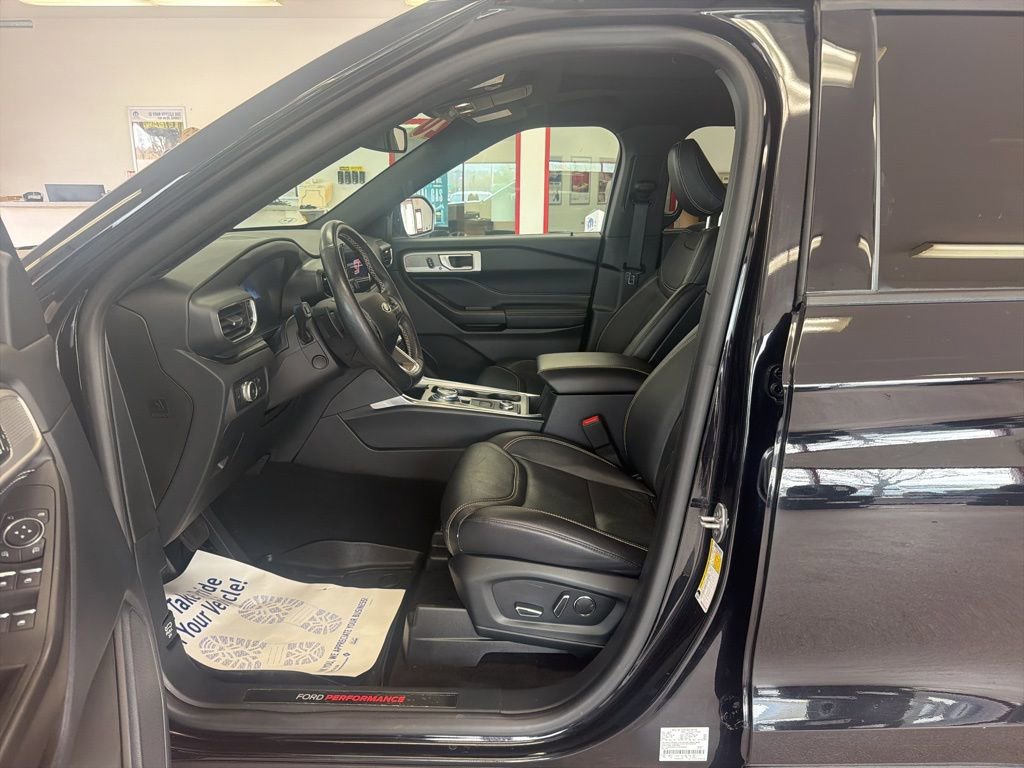 Used 2020 Ford Explorer ST AWD/4WD image 6