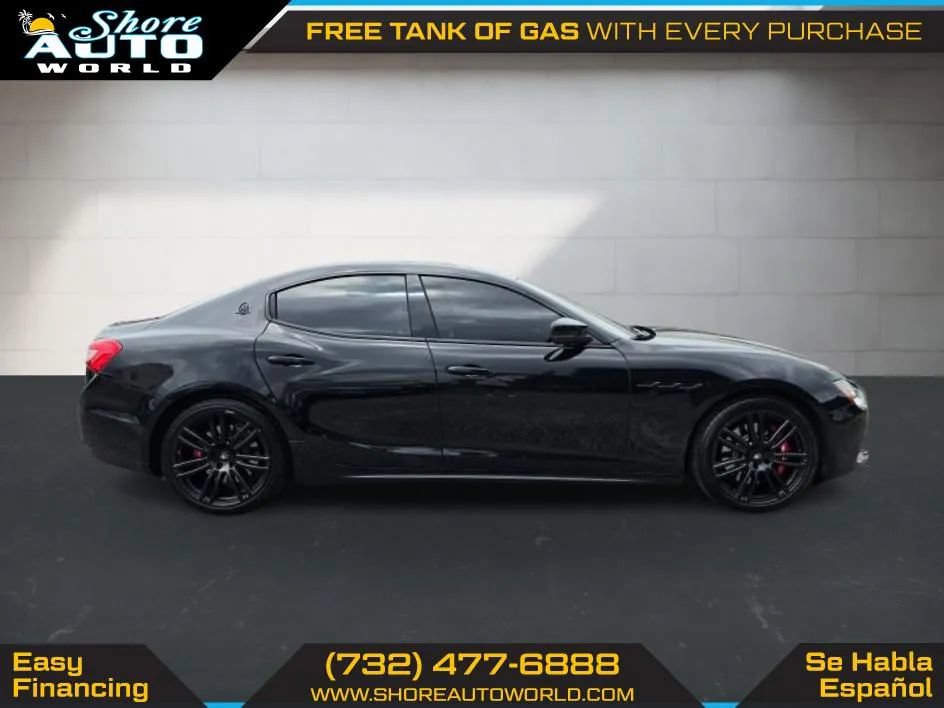 Used 2017 Maserati Ghibli S Q4 AWD/4WD image 4