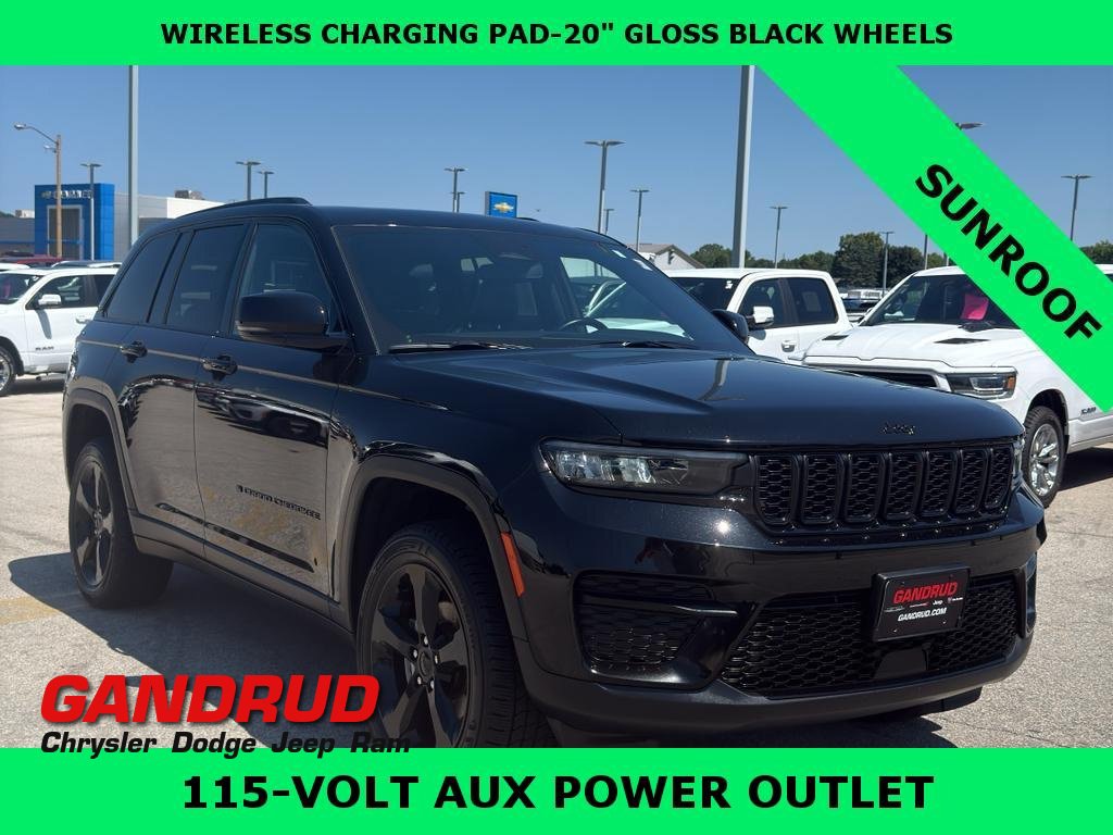 Used 2022 Jeep Grand Cherokee Altitude