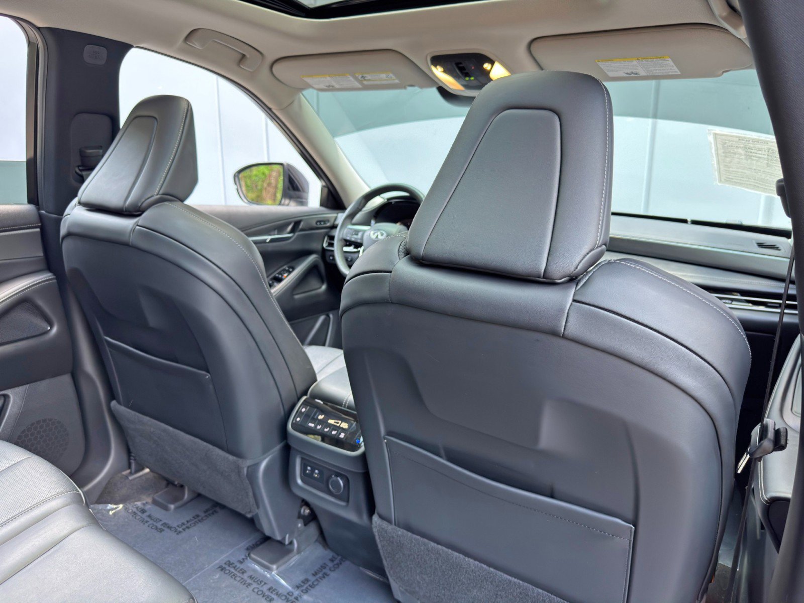 Used 2022 INFINITI QX60 Luxe w/ Cargo Package FWD image 38