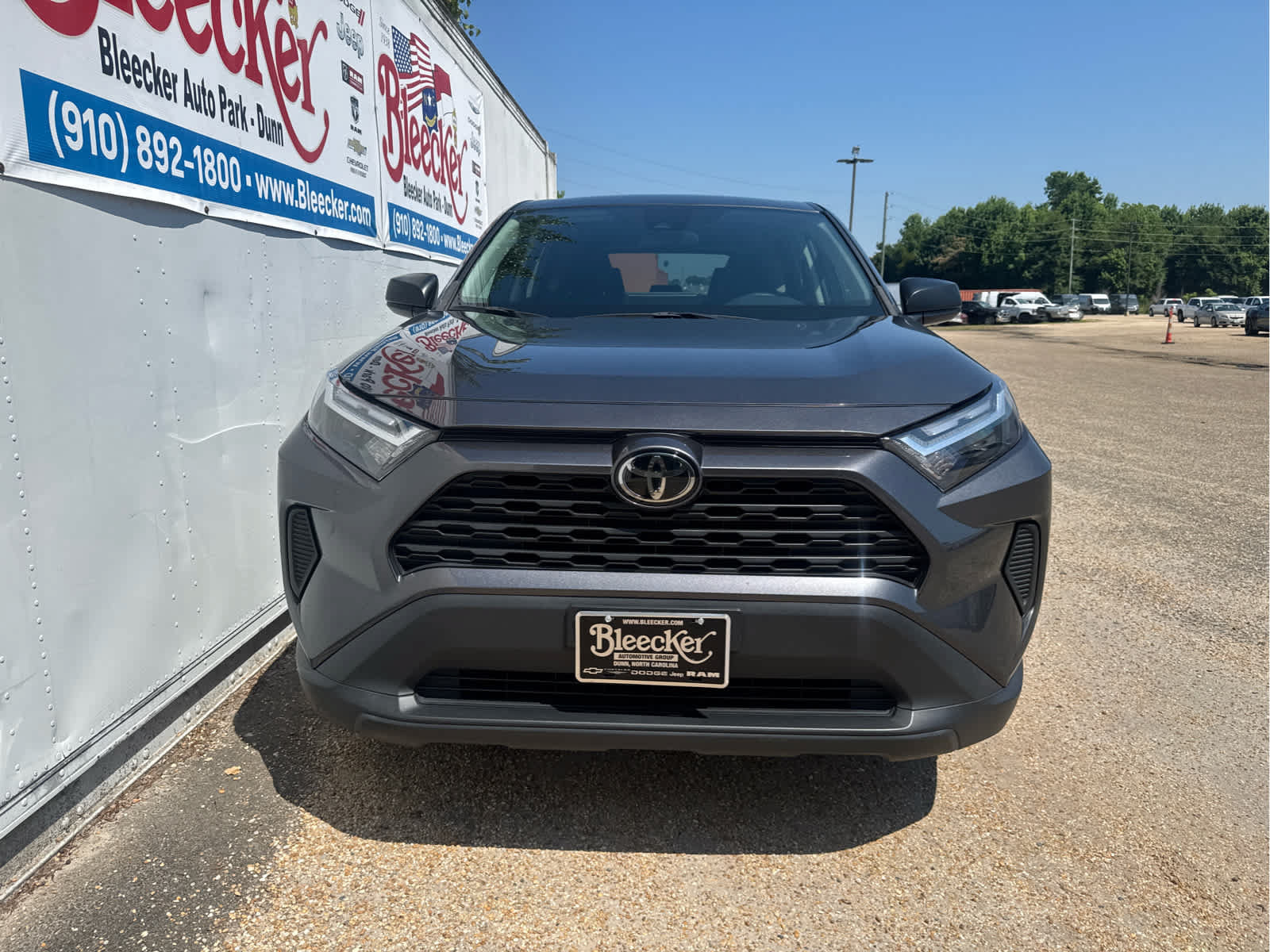 Used 2023 Toyota RAV4 LE FWD image 5