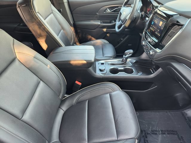 Used 2023 Chevrolet Traverse Premier AWD/4WD image 18