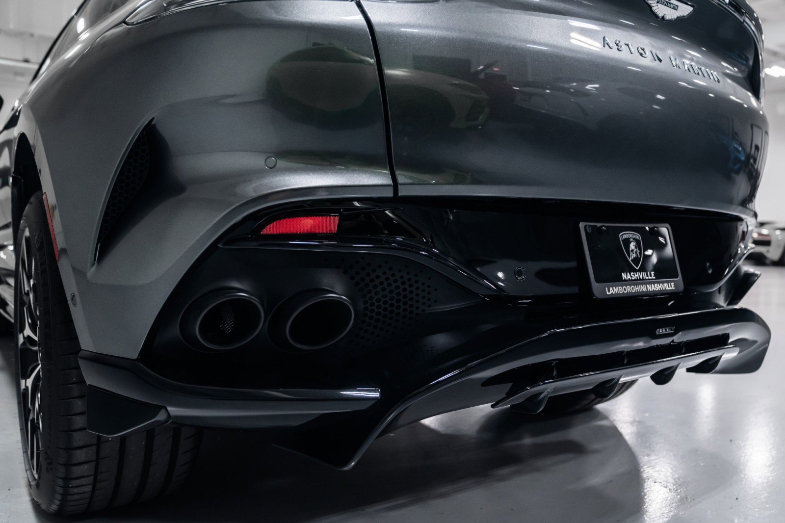 Used 2023 Aston Martin DBX 707 image 38