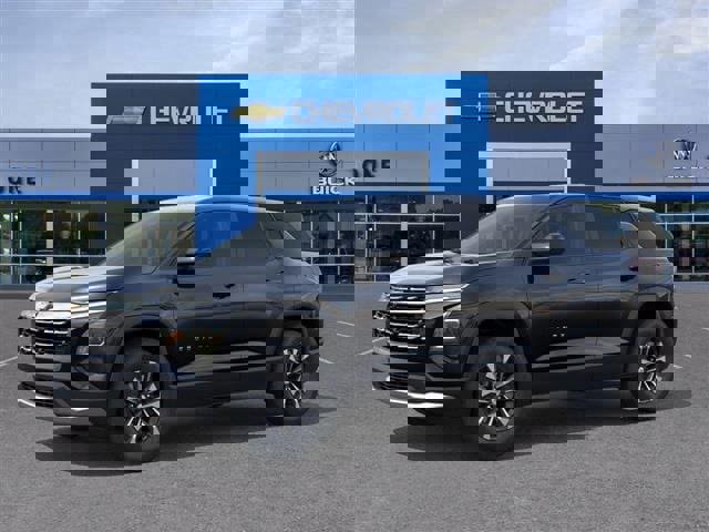 New 2026 Chevrolet Equinox LT w/ Convenience Package II image 2