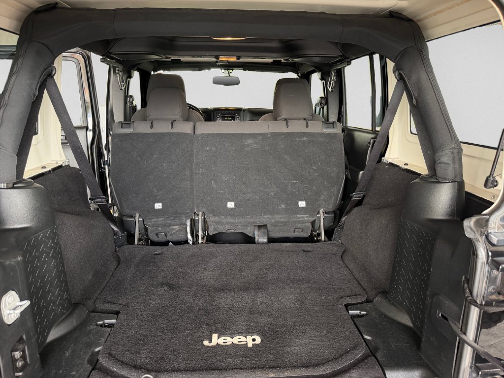 Used 2017 Jeep Wrangler Unlimited Sport w/ Quick Order Package 24S AWD/4WD image 28