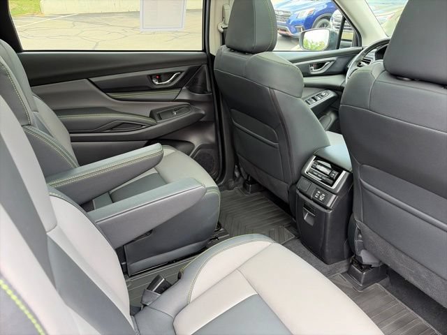 Used 2023 Subaru Ascent Onyx Edition AWD/4WD image 7