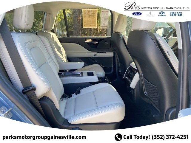 Certified 2025 Lincoln Aviator Reserve image 17