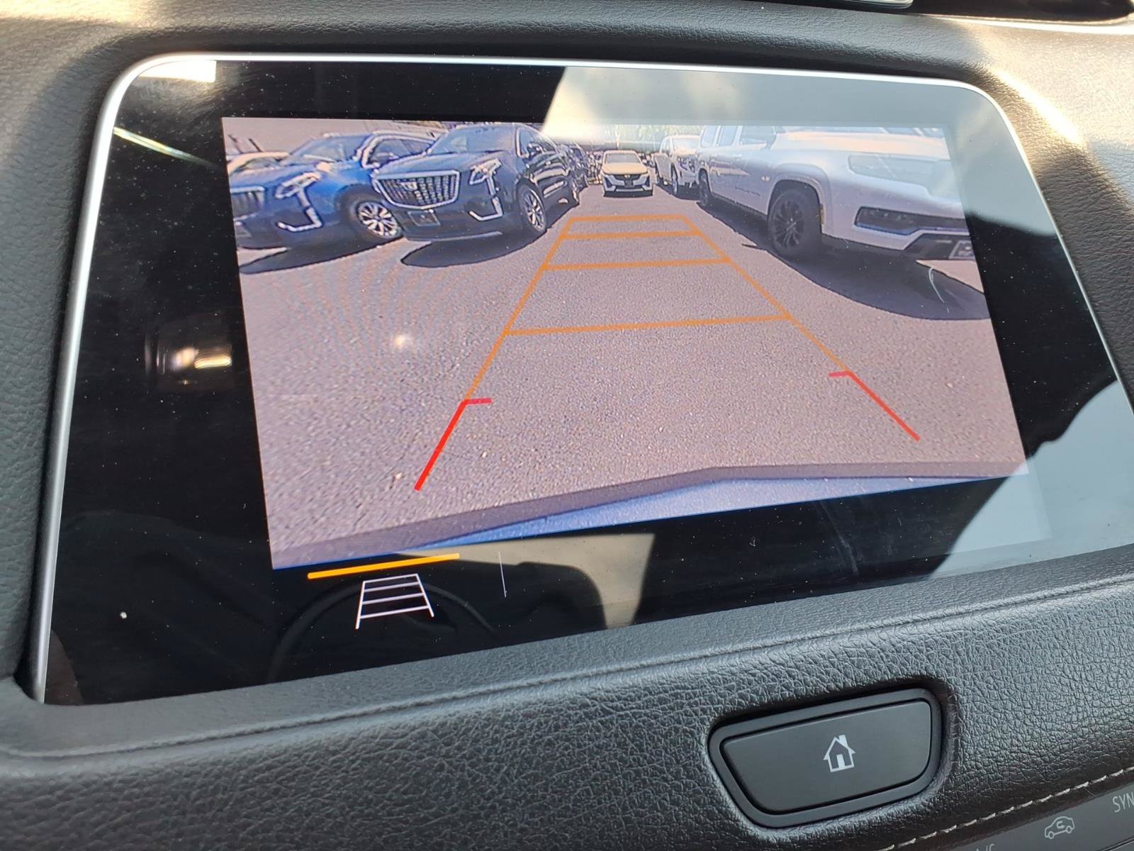 Used 2019 Cadillac XT4 Premium Luxury w/ Cold Weather Package AWD/4WD image 28