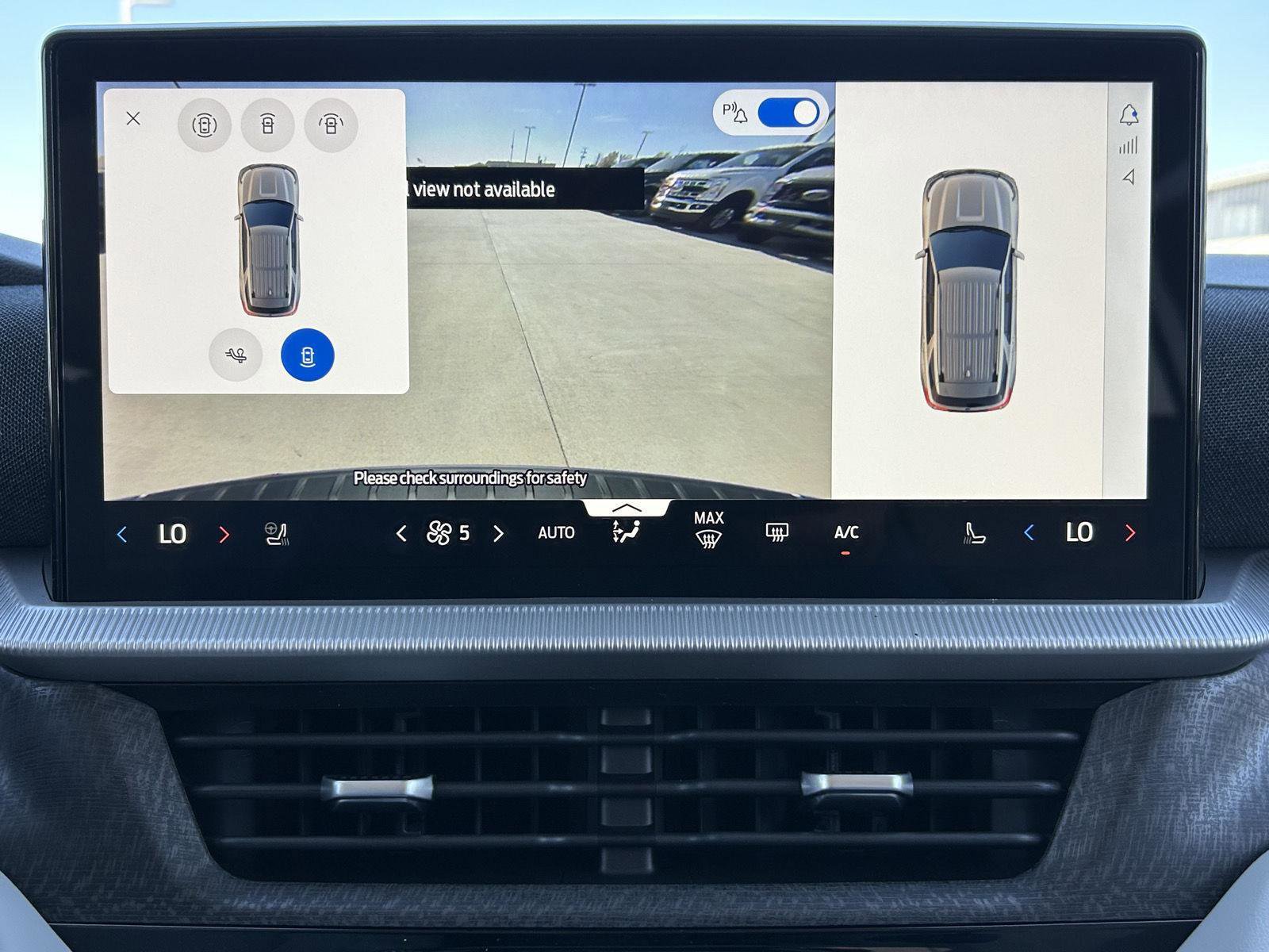 New 2026 Ford Explorer Platinum w/ LUX Leather Package image 16