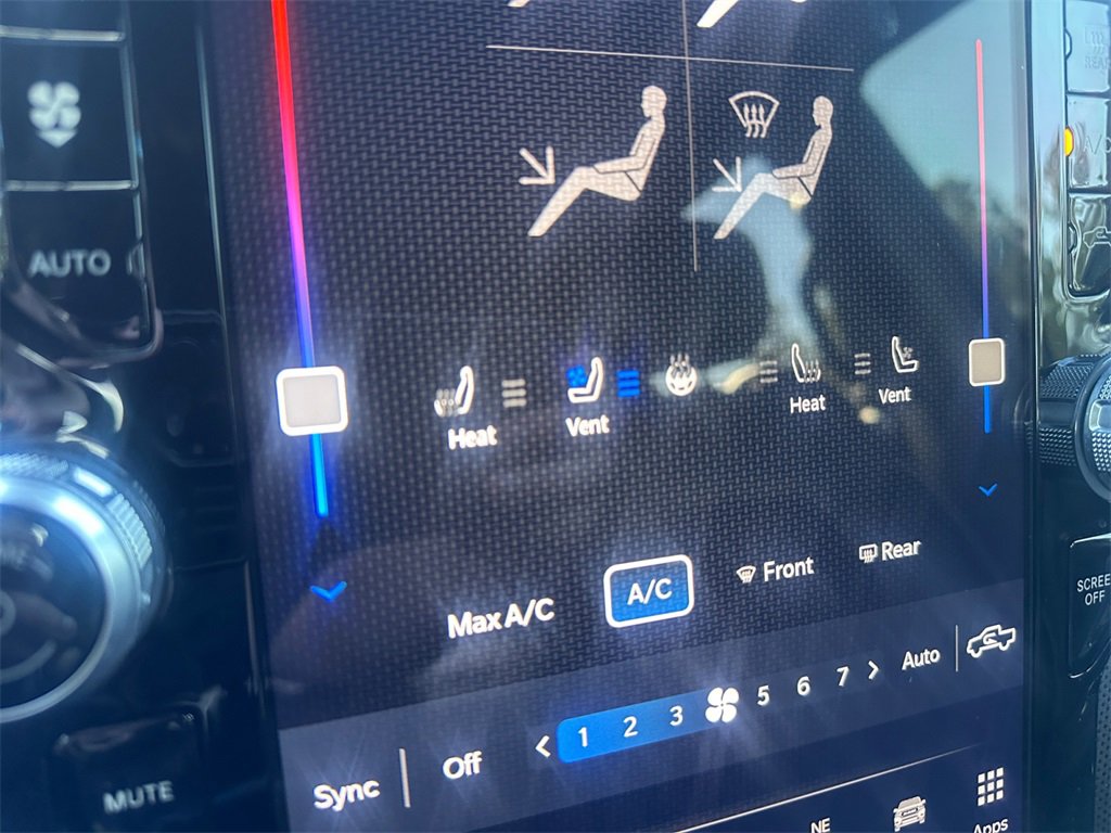 Certified 2022 RAM 1500 Limited image 25