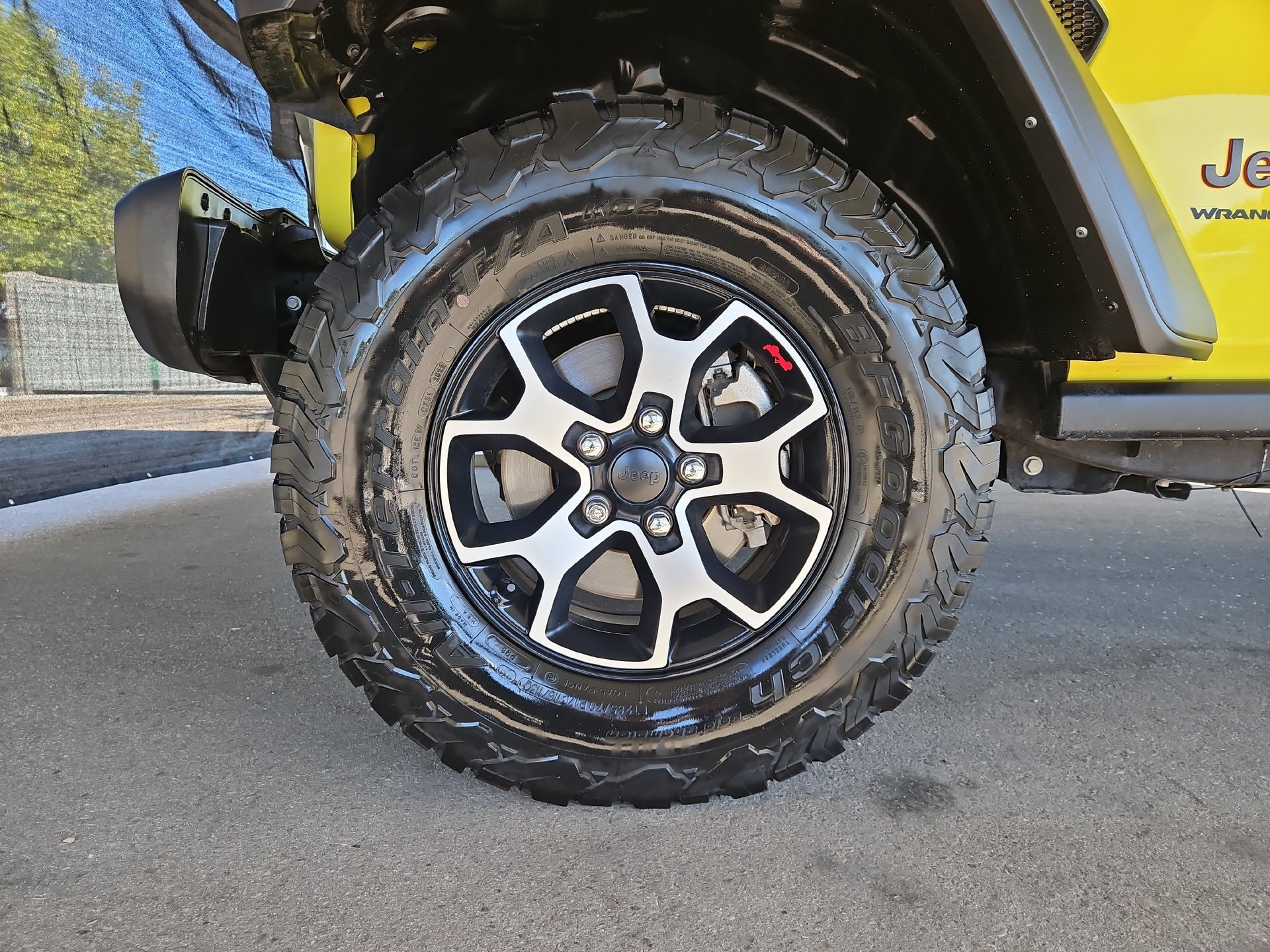 Used 2023 Jeep Wrangler Unlimited Rubicon w/ LED Lighting Group AWD/4WD image 21