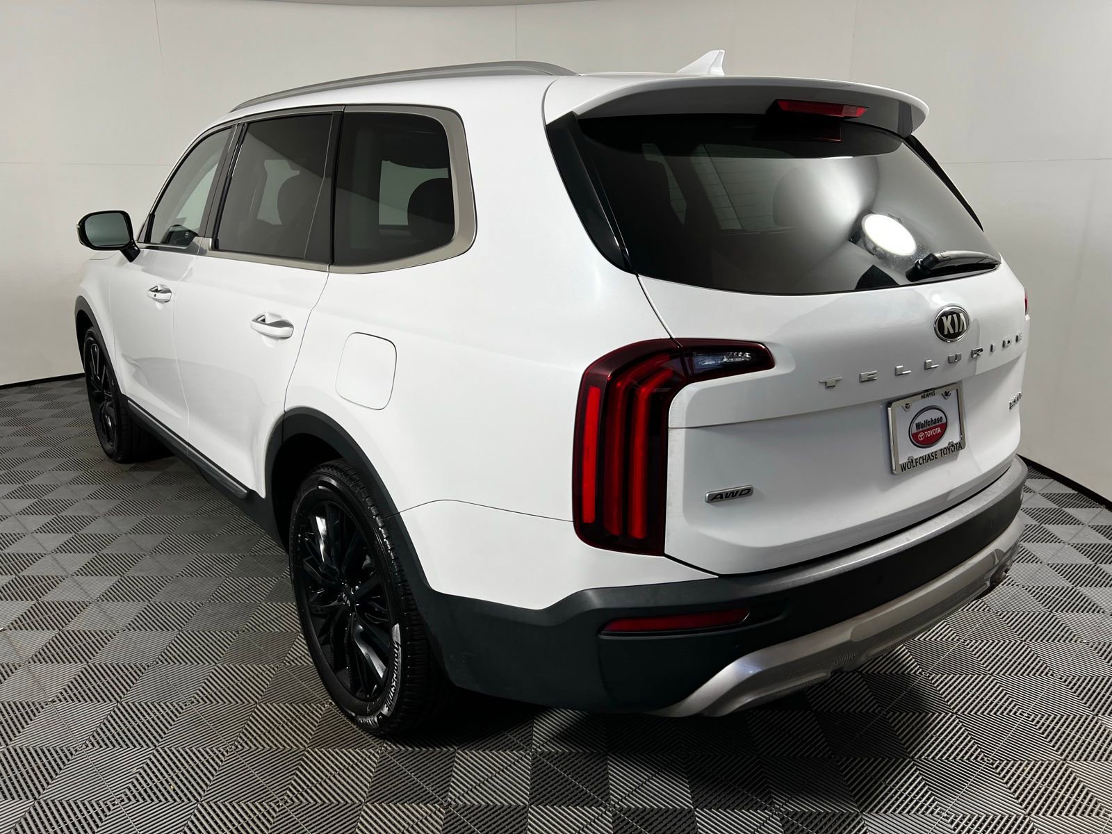 Used 2020 Kia Telluride SX w/ SX Prestige Package image 7