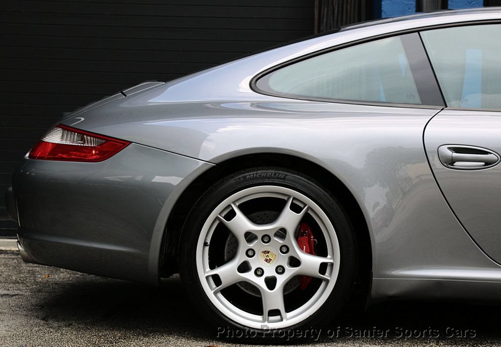 Used 2005 Porsche 911 Carrera S RWD image 17