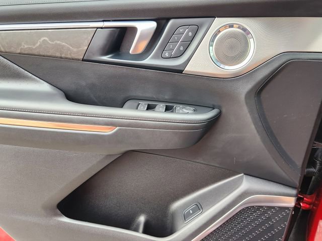 Used 2025 Buick Enclave Avenir image 21