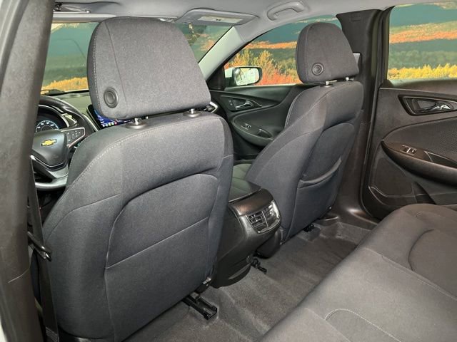 Used 2024 Chevrolet Malibu LT image 48