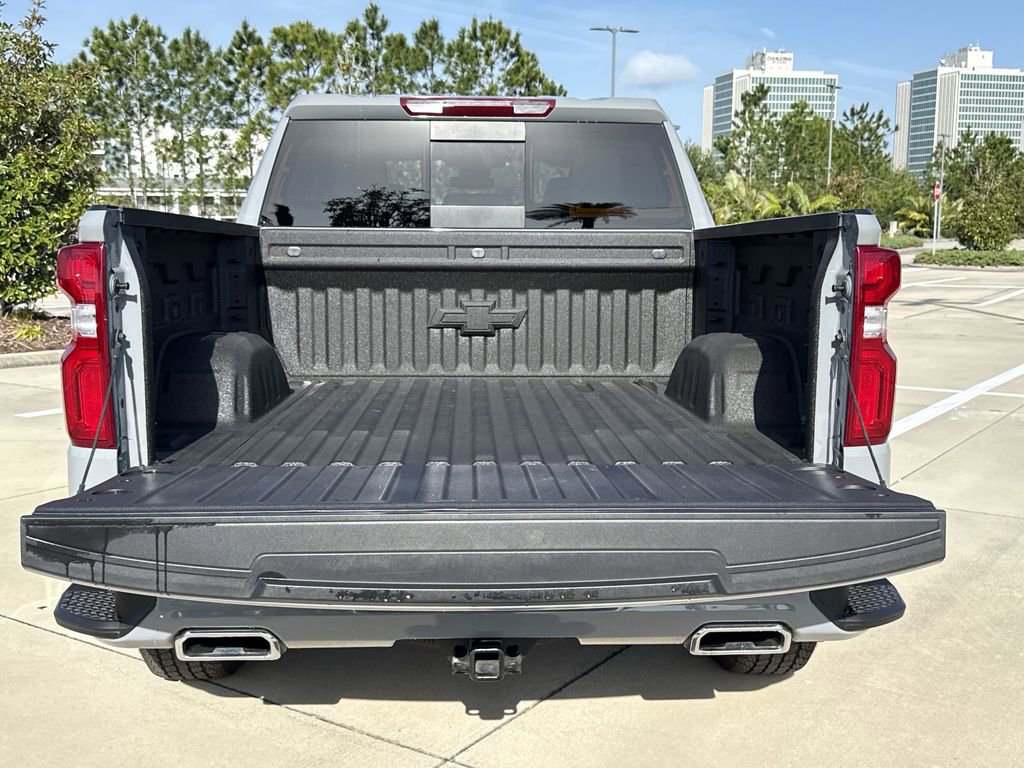 Used 2024 Chevrolet Silverado 1500 RST w/ Convenience Package II AWD/4WD image 13