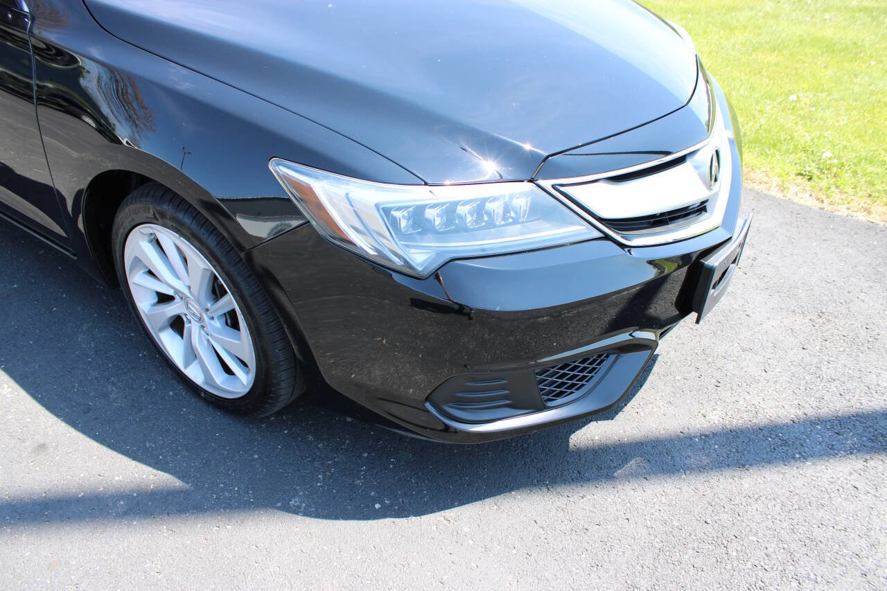 Used 2017 Acura ILX image 5