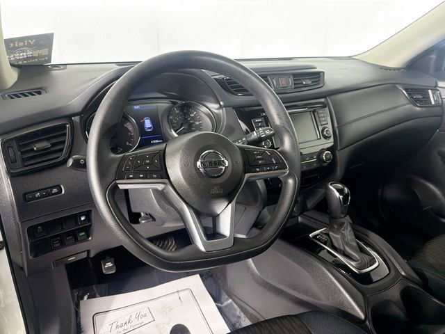 Used 2018 Nissan Rogue S image 9