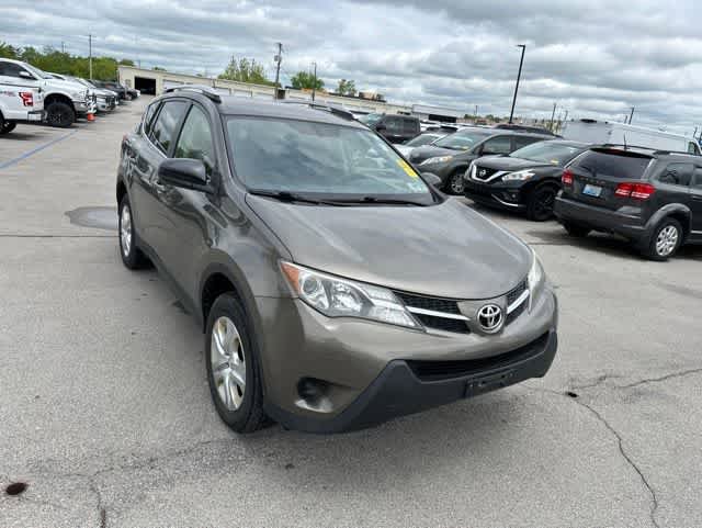 Used 2014 Toyota RAV4 LE AWD/4WD image 23