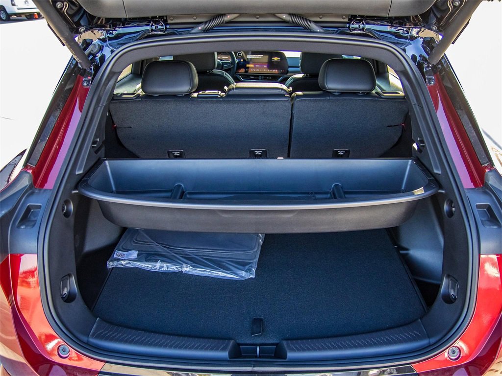 New 2026 Chevrolet Equinox EV RS image 9