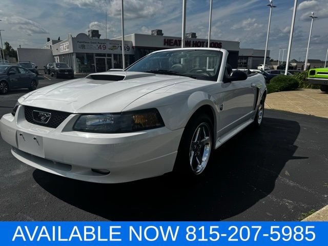Used 2004 Ford Mustang GT RWD image 3