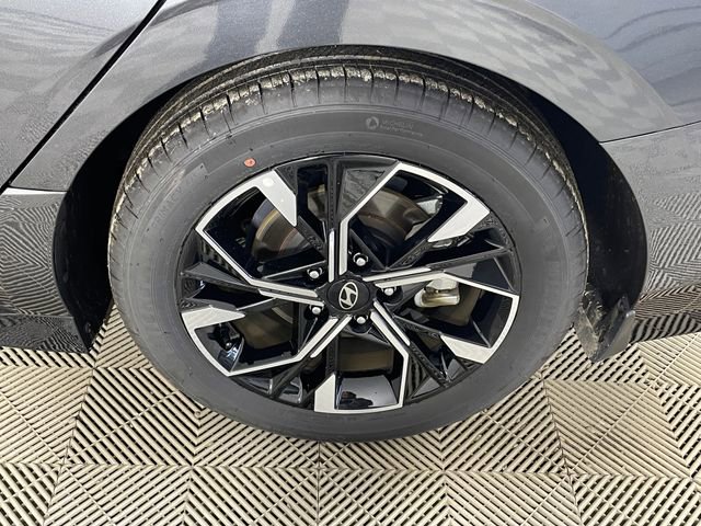 Certified 2025 Hyundai Sonata SEL image 19